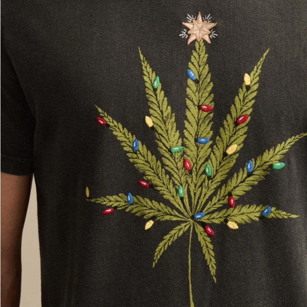 Lucky Brand Charcoal Medium Tee - Festive Leaf